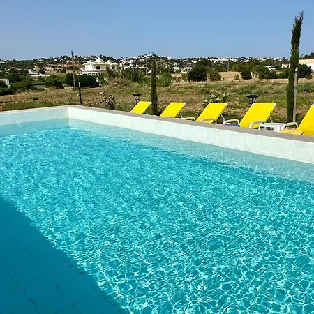 Casa Do Monte Private Pool Near Gale For 10 Guests, Ferienhaus
