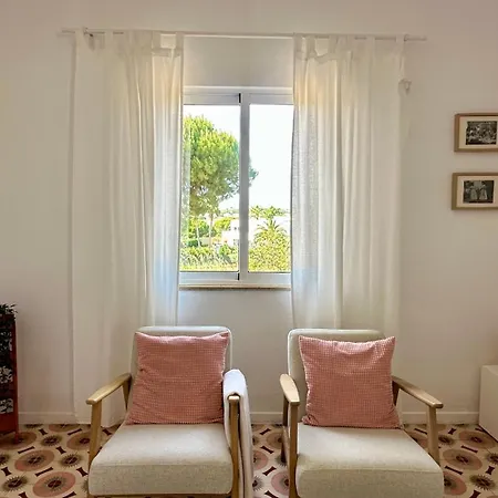 Casa Do Monte Private Pool Near Gale For 10 Guests, Ferienhaus Albufeira